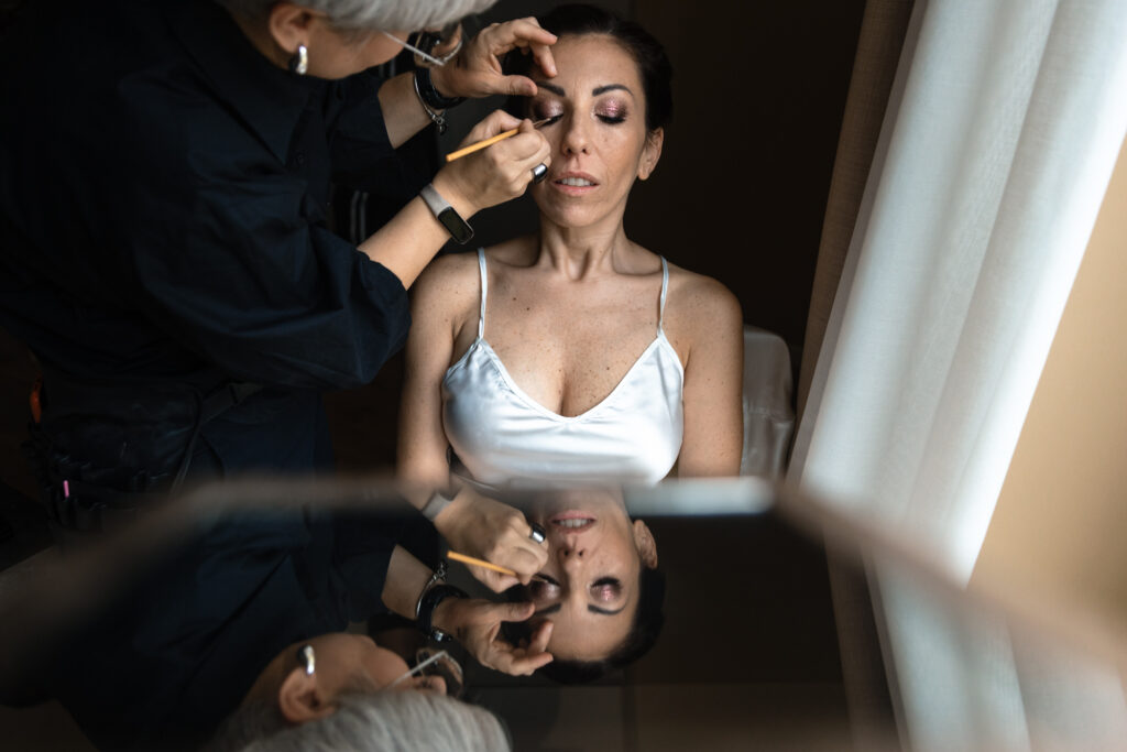 Trucco della sposa durante i preparativi