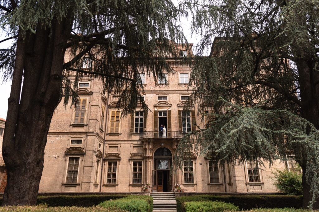 Il castello di Virle con gli sposi