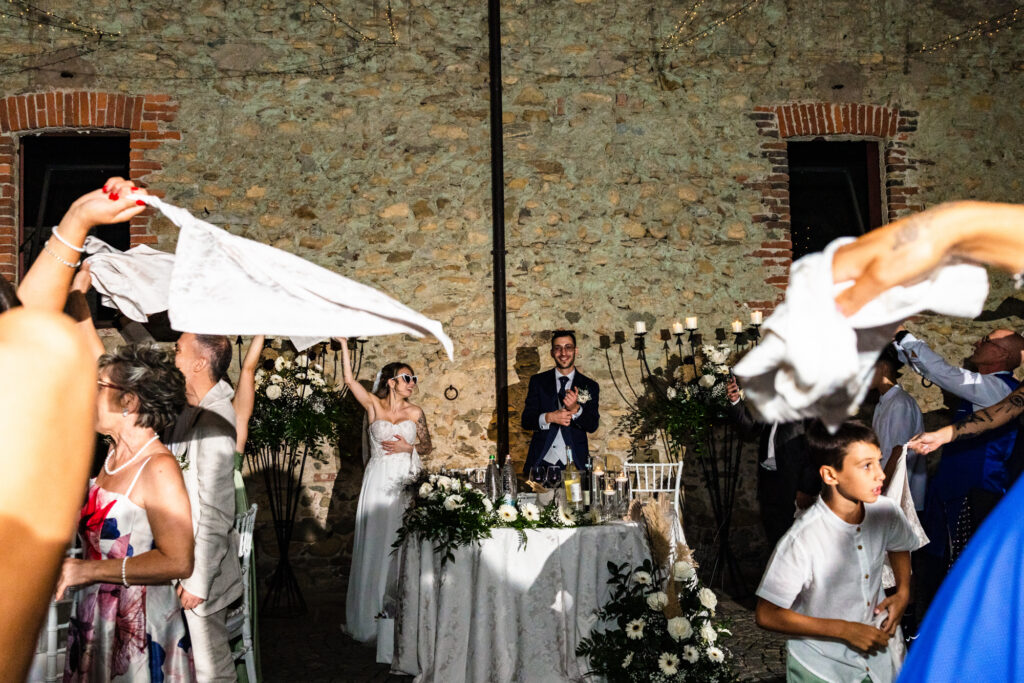 accoglienza degli sposi al ricevimento