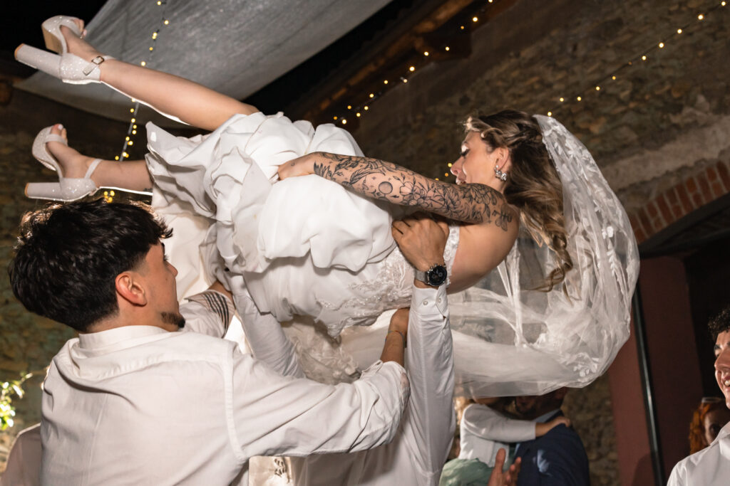 il lancio della sposa