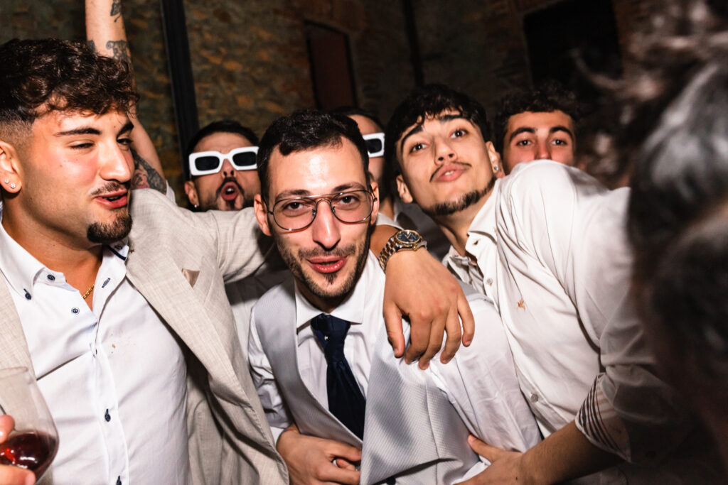 momenti della festa con gli amici