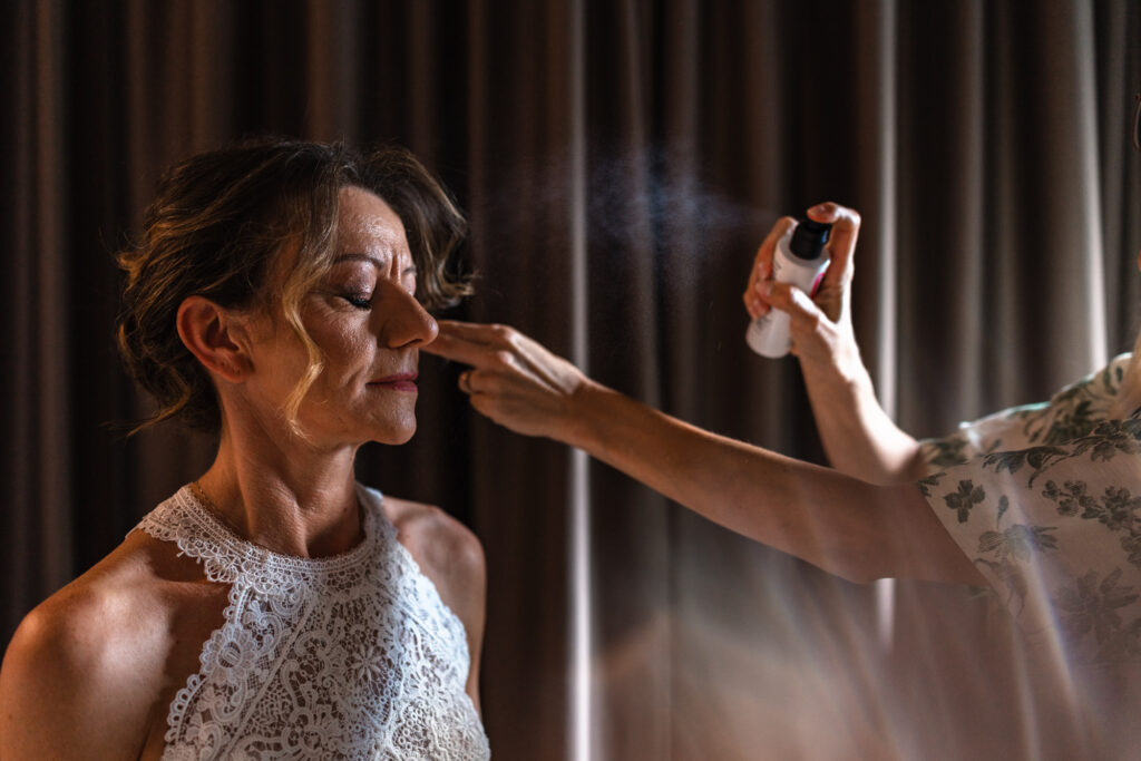 Primo piano trucco sposa a Tenuta Variselle Lago di Viverone