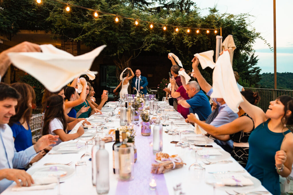 Allestimento tavolo matrimonio alla Tenuta Variselle
